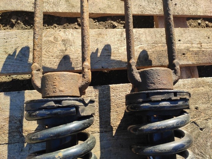 фото №10, Jeep cherokee liberty kk 2.8 crd 07-12r амортизатор лівий праві перед bdb