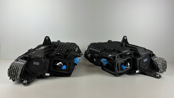 фото №13, Mercedes 296 eqs suv лампа ліва права digital light a2969062502 a2969062602