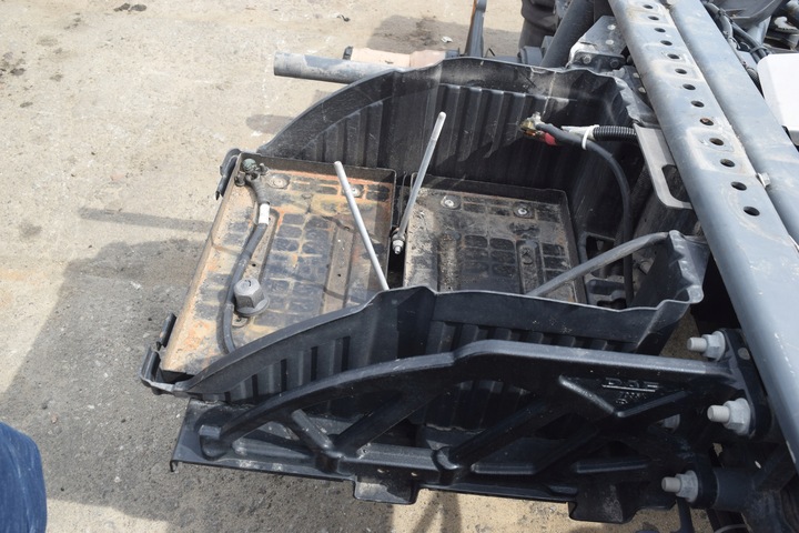 фото №3, Коробка основа акумуляторів daf xf 106 євро 6