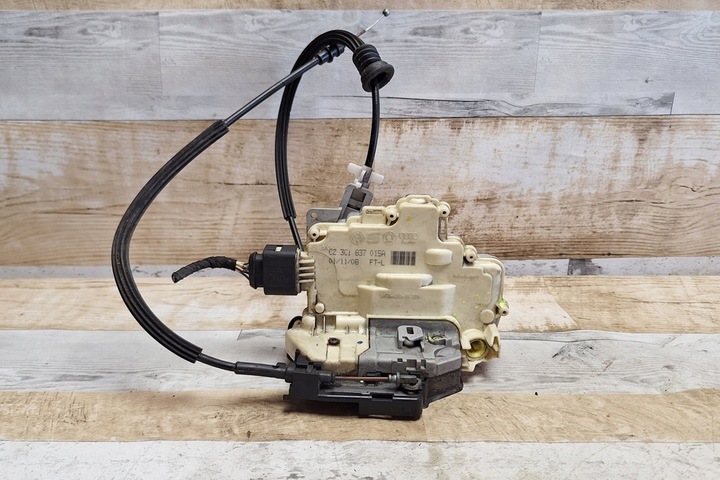 фото №7, Замок левых передних дверь vw passat b6 3c2 3c1837015a 2.0l дизель 88kw