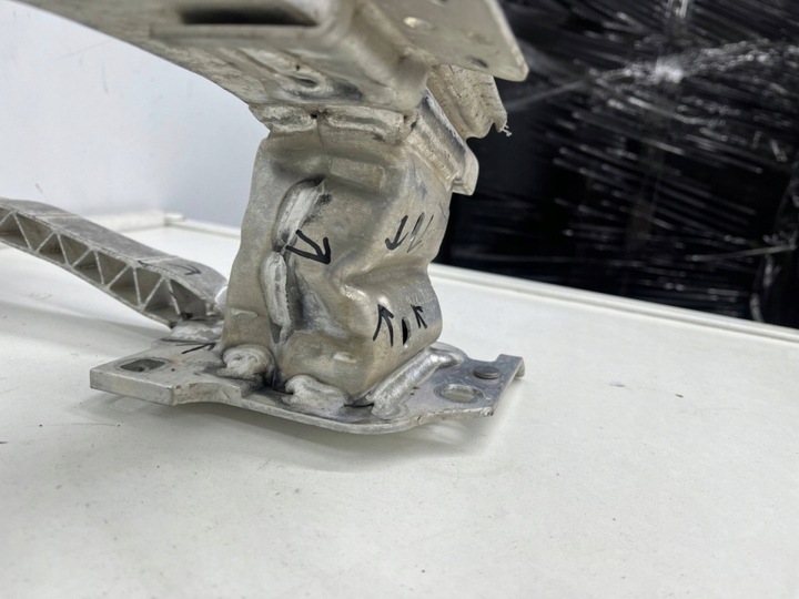 фото №16, Балка бампера peugeot 2008 13-19r передние усилитель 9678452480