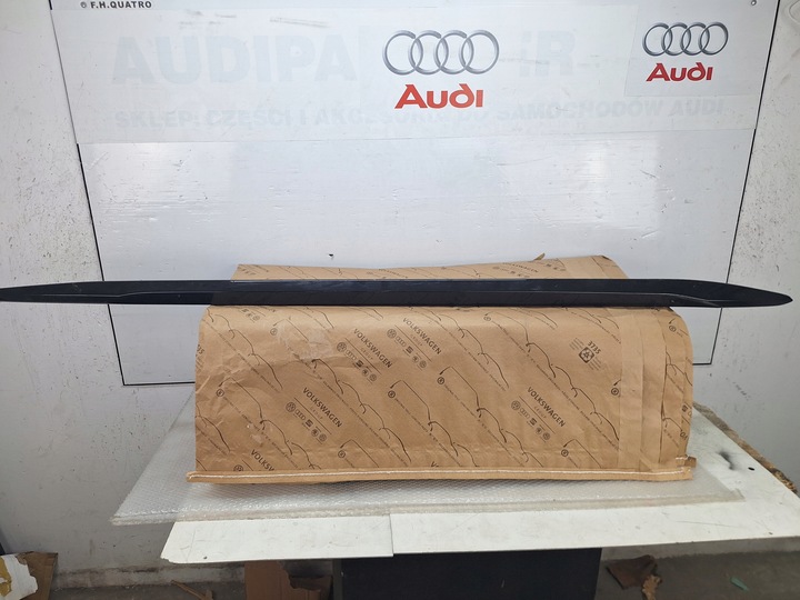 фото №1, Порог планка пороговая левая защита накладка audi a3 s3 s-line 2020-2025 оригинальный номер