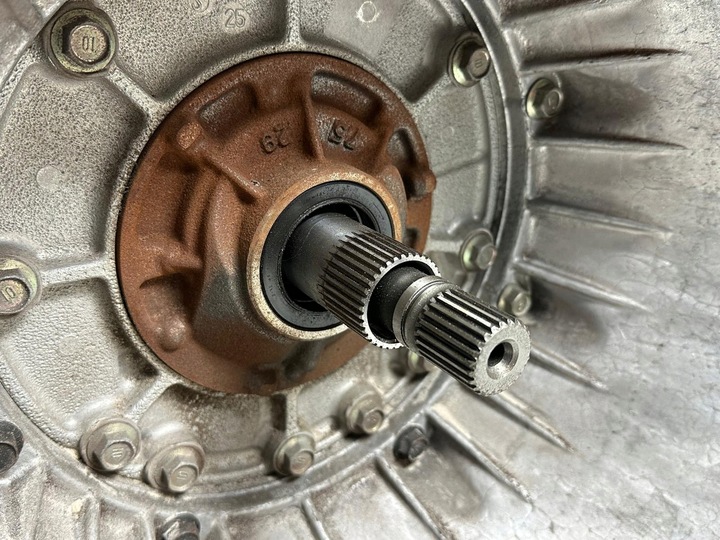 фото №10, Nissan pathfinder titan armada 5.6 v8 коробка передач коробки передач re5r05a оригінал oem