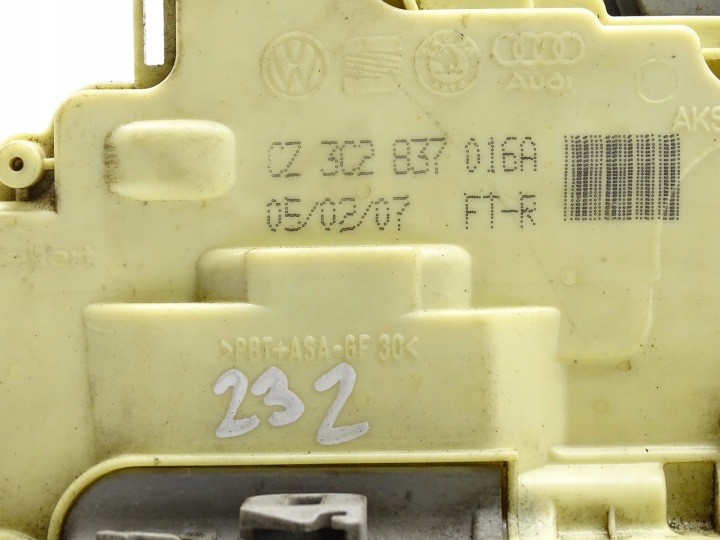 фото №12, Замок дверь правая перед передний vw passat b7 9 pin