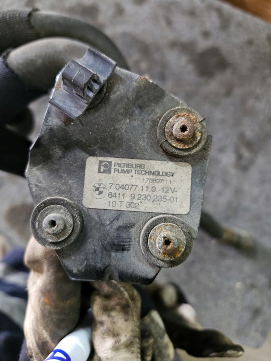 фото №5, Двигунчик циркуляції основний  додатковий насос bmw f01 f02 9230235