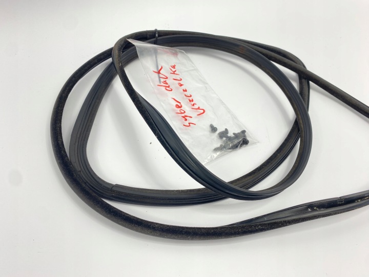 фото №9, Ущільнювач люк mercedes w126 sec w140 c140 cl sec 1267800198 oem bdb
