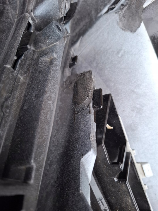 фото №12, Комплектний бампер перед volvo xc60 ii 2 рестайлінг 2022- 4x pdc r design