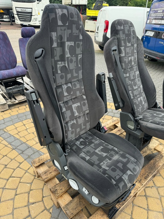 фото №1, Сидіння правий пасажира пневматичний mercedes actros mp 2 mp 3 axor