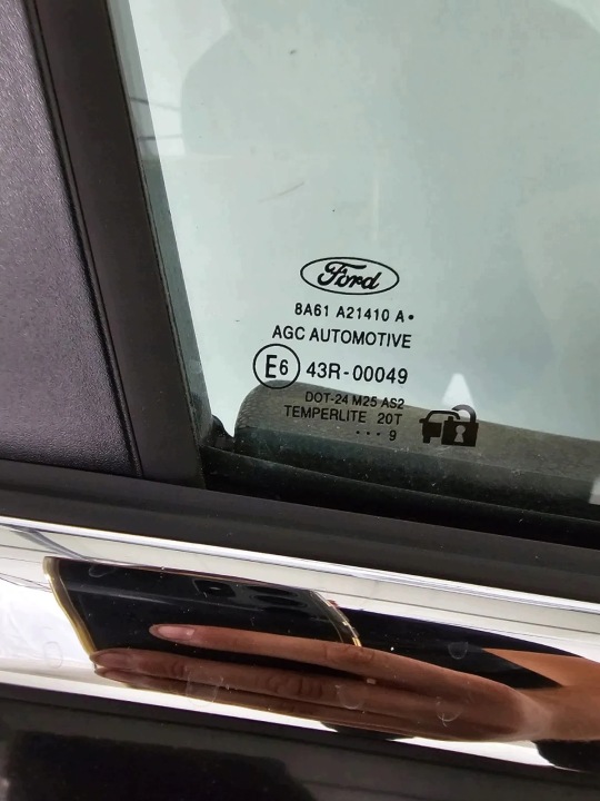 фото №7, Двері праві перед передні ford fiesta mk7