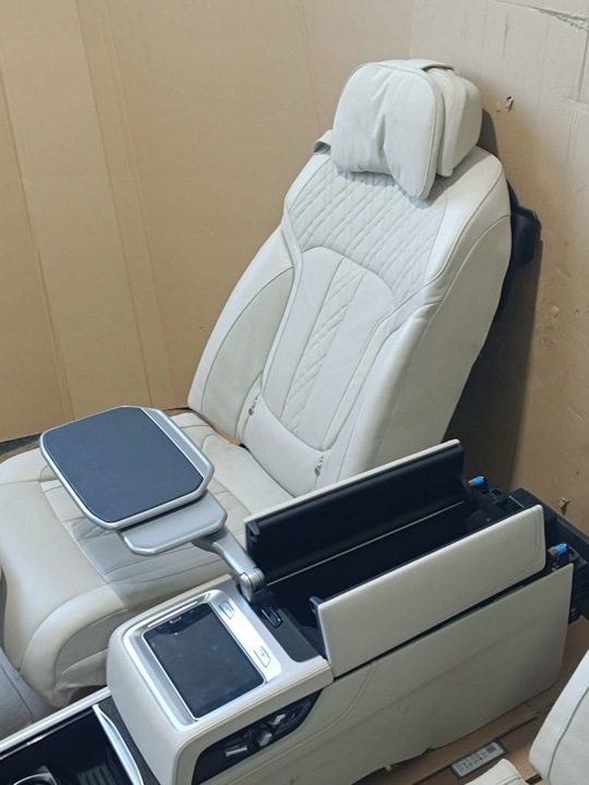 фото №9, Bmw g11 g12 комплект сидінь салон монітори