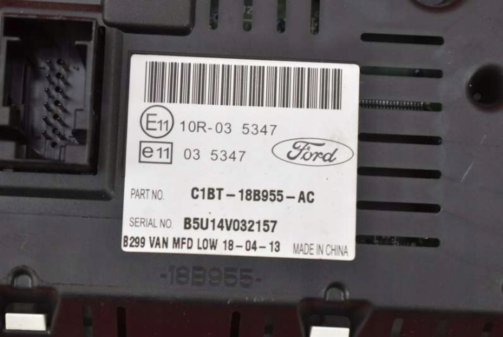фото №8, Дисплей радио c1bt18b955ac ford fiesta mk7 рестайлинг 08-17