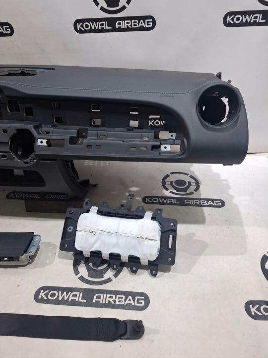 фото №9, Mercedes glb x247 247 торпедо консоль подушка  подушки ремені оригінал демонтаж