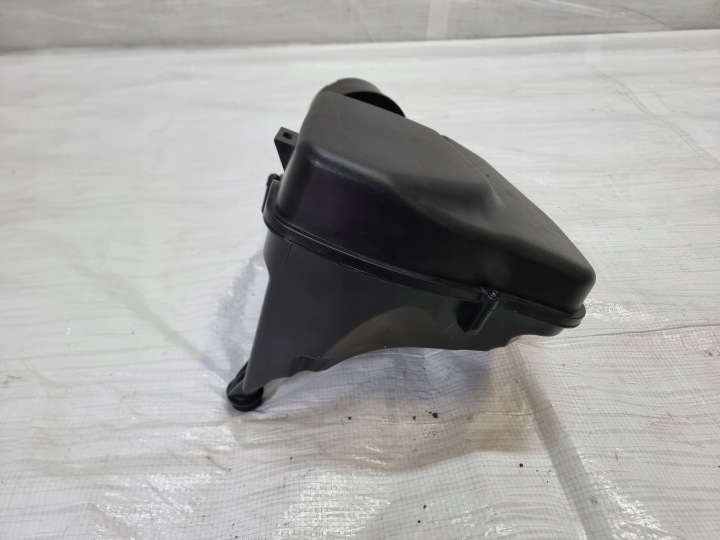 фото №5, Корпус фільтра повітря opel astra v k 42496318 1.6 cdti
