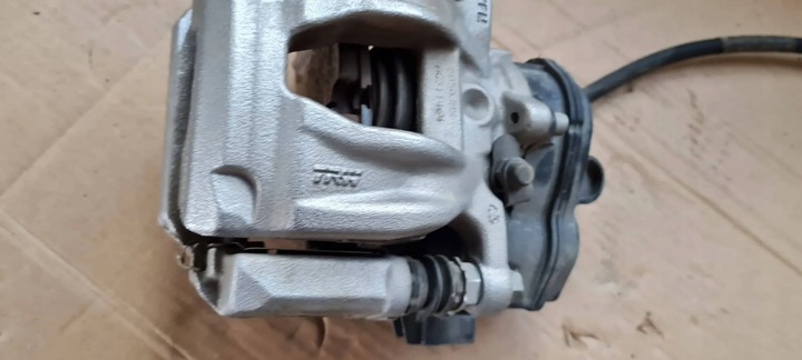 фото №10, Q5 80a суппорт тормозной левый зад 80a615405a