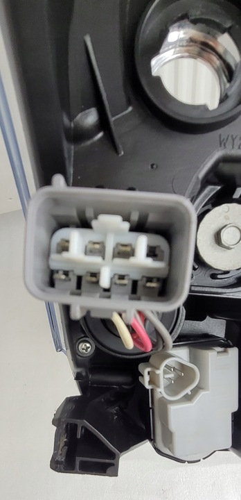 фото №14, Лампа левая линза led toyota avensis iii t27 рестайлинг 2011- koito 05-26