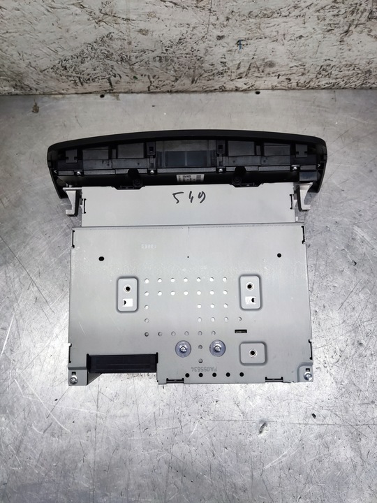 фото №12, Mercedes c класс w204 рестайлинг радио навигация a2049003311