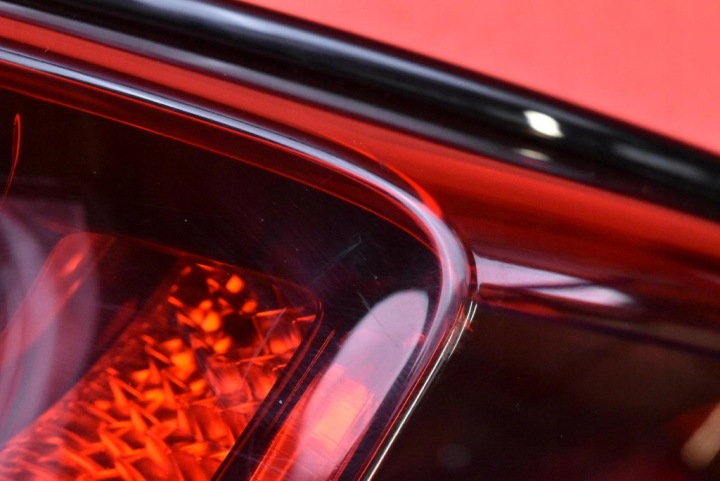 фото №11, Правая фара зад задняя 81550-f4120-00 toyota c-hr 1 i рестайлинг 19-21