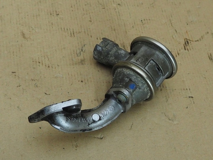 фото №8, Адаптер клапан egr audi a8 d3 w12 6,0 07c131101f