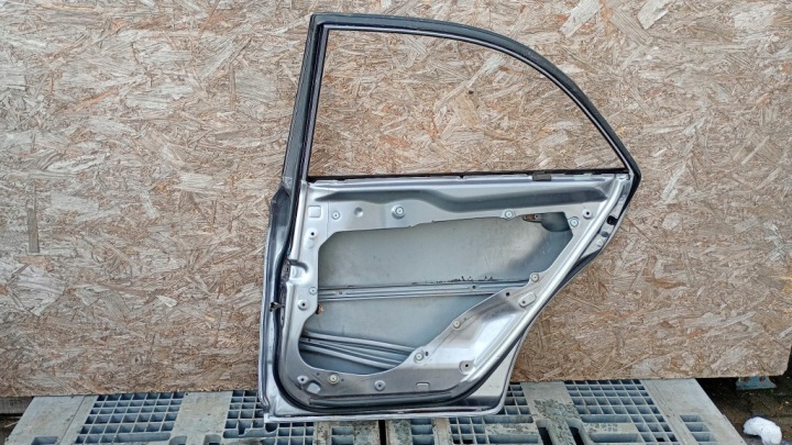фото №13, Двері зад праве mazda 6 gg i sedan 02r