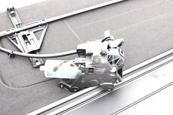 фото №6, Audi a5 cabrio 8w f5 захист дах 8w7863657 8w7 863 657 8w7863657 контейнер