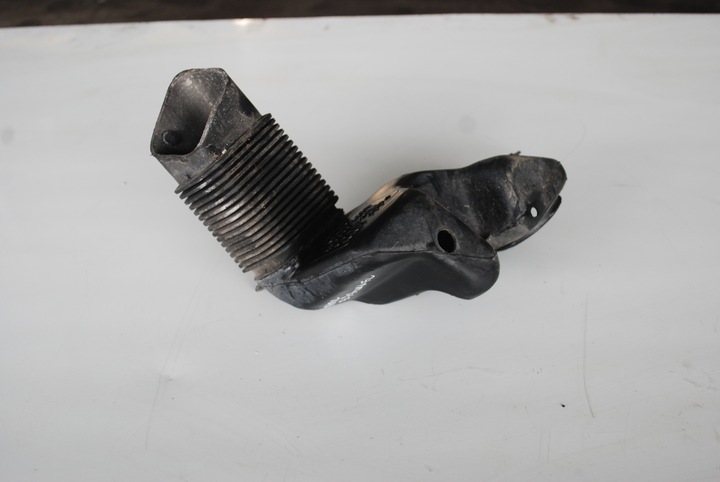 фото №1, Воздуховод воздуха audi a8 d2 3.7 4d0903423a