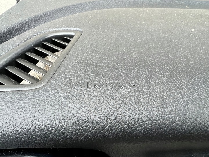 фото №5, Панель роздавальна, консоль, капот mercedes w205 uk