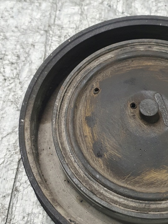 фото №9, Колесо пасове вала оригінальний номер 9684789580 citroen c5 iii 2.0hdi 10r.