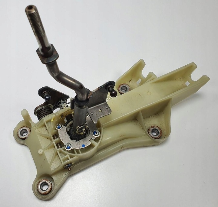 фото №6, Домкрат выборщик изменения коробки передач mazda cx-7 eh14-46100