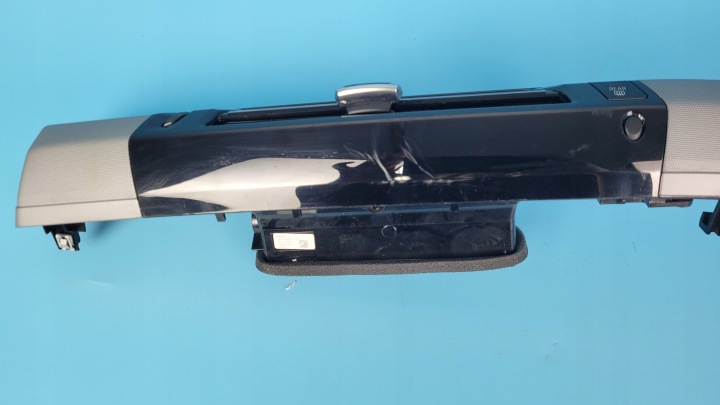фото №6, Bmw x1 u11 sdrive18i молдинг dekor панелі консолі решітка повітропровід 9483381