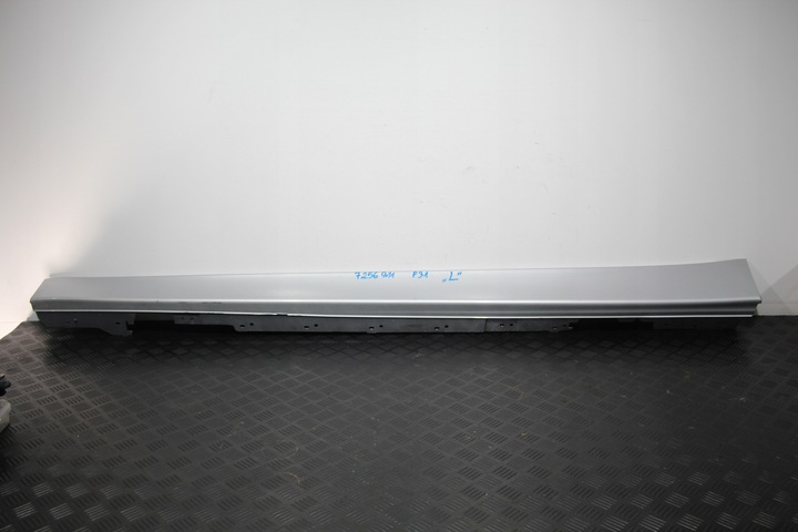 фото №1, Накладка пороговая порог левый bmw 3 f30 f31 7256911