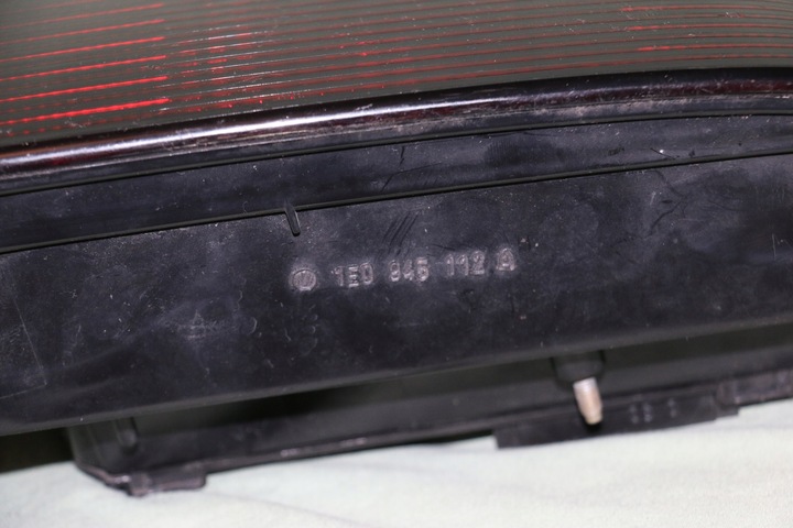 фото №6, Vw volkswagen golf iii 3 пара лампа права + ліва задня 1hr945111 1h6945112