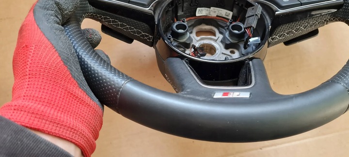 фото №12, S5 8w рестайлінг a5 кермо шкіра шкіряний з підігрівом пелюстки sline s4 b9 8w a4