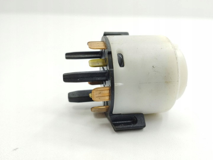 фото №5, Audi a6 s6 c5 4b 2001 реле блокировка зажигания