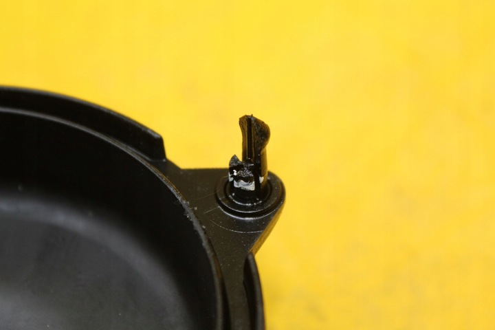 фото №5, Корпус насоса масла passat b6 1.6 fsi 03c103669e