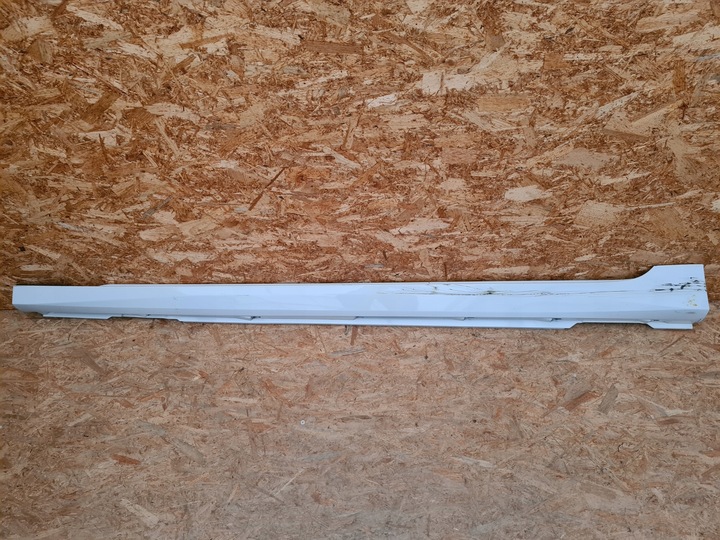 фото №1, Планка пороговая правая audi a6 c8 4k0853856