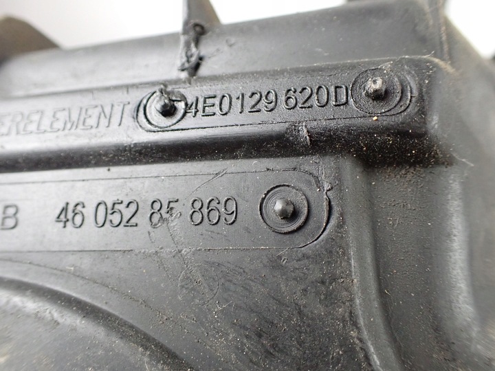 фото №10, Корпус фільтра повітря шланг всмоктувальна труба audi s8 d3 5.2 fsi 07l129628e