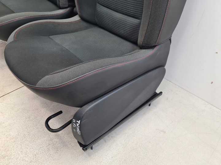 фото №8, Renault twingo ii рестайлинг сиденья сиденье обшивки 3d