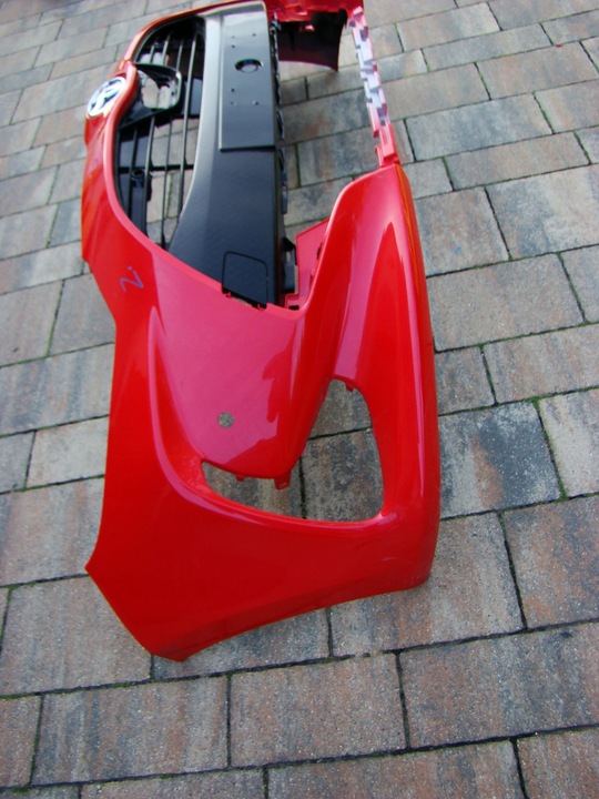 фото №8, Toyota yaris 4 iv бампер перед