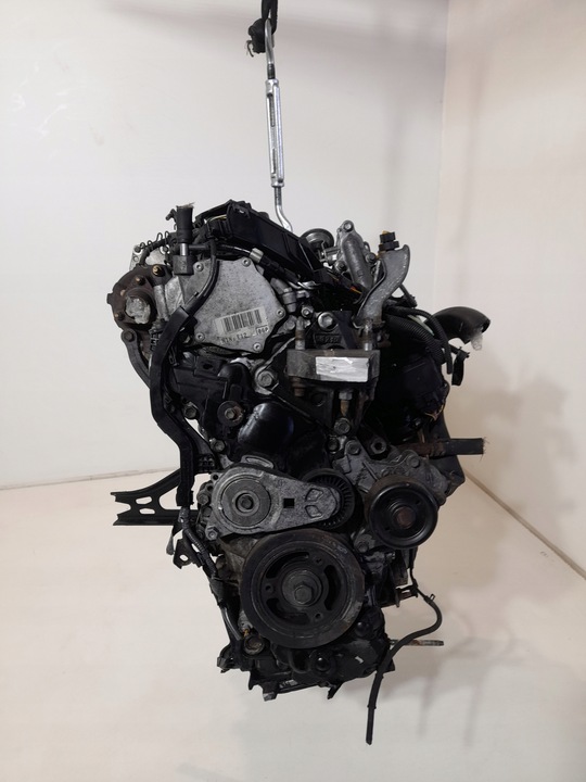 фото №8, Двигатель комплектный toyota auris ii yaris iii corolla e18 1.4 d4d 1nd-tv