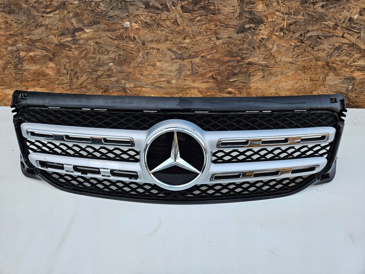 фото №1, Mercedes glb w247 решётка радиатора решётка бампера перед