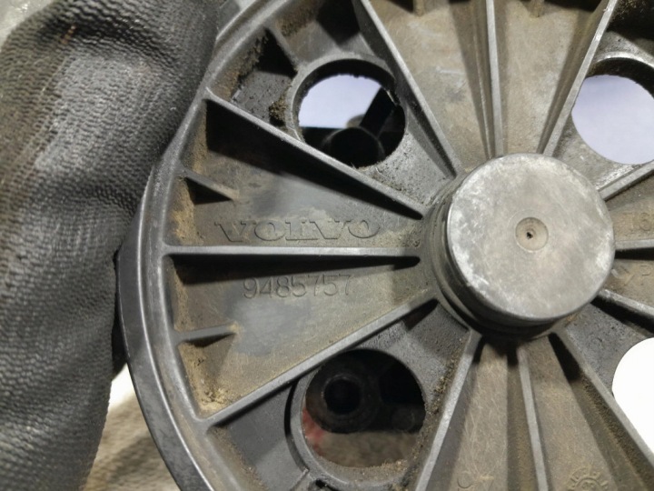 фото №6, Volvo s60 i 2.4 b 140 km насос гідропідсилювач кермо 9485757 b5244s2