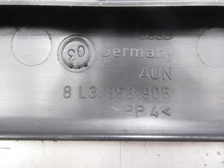 фото №11, Молдинг порогова audi a3 8l 8l3853905et