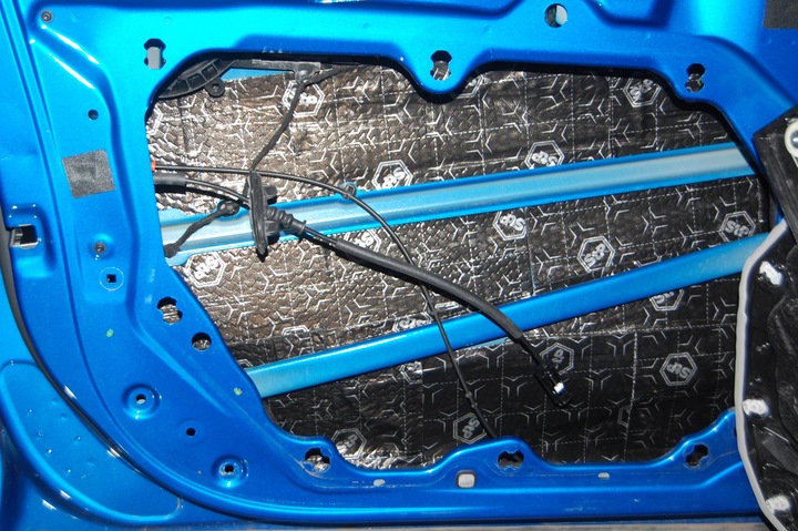 фото №11, Stp серебряный коврик шумопоглощающая butyl alubutyl 75x50 butylowa перегородка двигателя