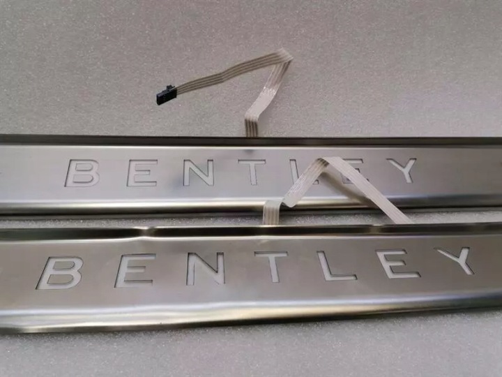 фото №8, Bentley continental gt 18-24 3s 3sd door sill 3sd853537m led trim