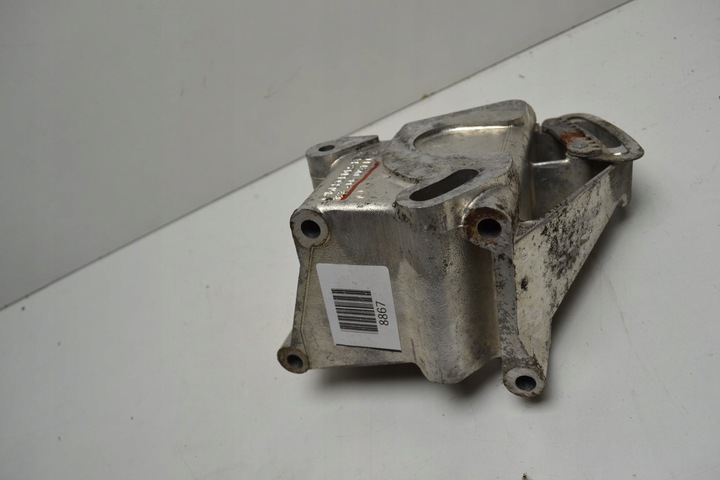 фото №5, Mercedes w123 230e ce лапи держатель генератора