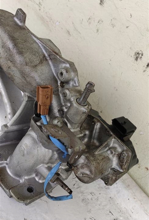 фото №7, Колектор всмоктуючий клапан egr mercedes w205 1.6 cdi