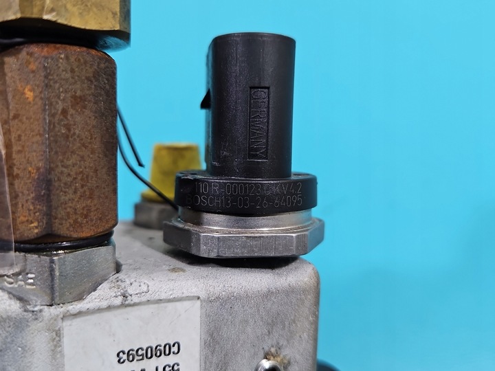 фото №11, Клапан редуктор cng vw passat b7 1t0906009f, 3c0906035d, 03c906051a 1.4 tsi