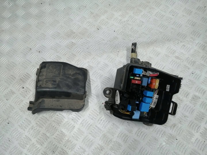 фото №1, Корпус коробка запобіжників dacia duster ii 1,3 tce