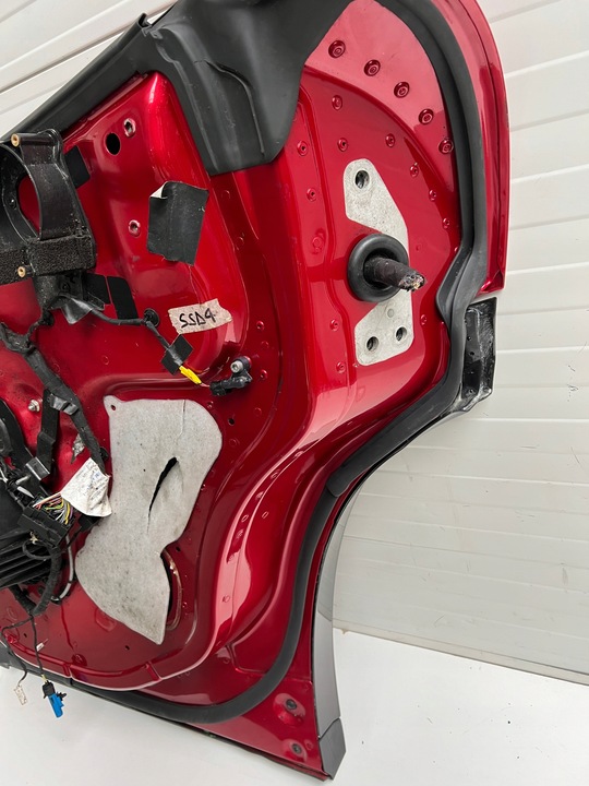 фото №14, Двері праві зад ferrari purosangue карбон