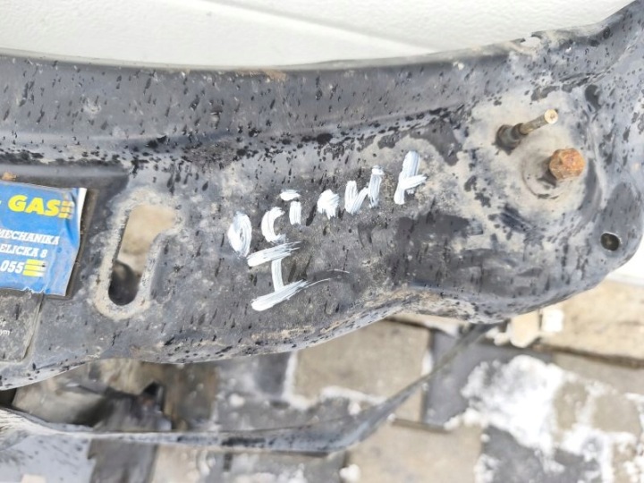 фото №10, Передняя панель усилитель skoda octavia i oem номер 96-04 eu